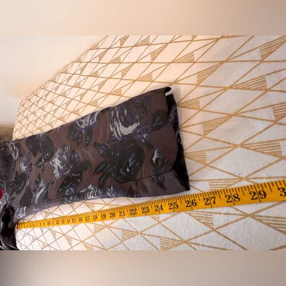 Talbots NWT Floral Ankle Pants Size 10P - Picture 9 of 10